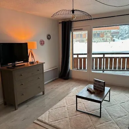 Alpe D Centre Apartment *